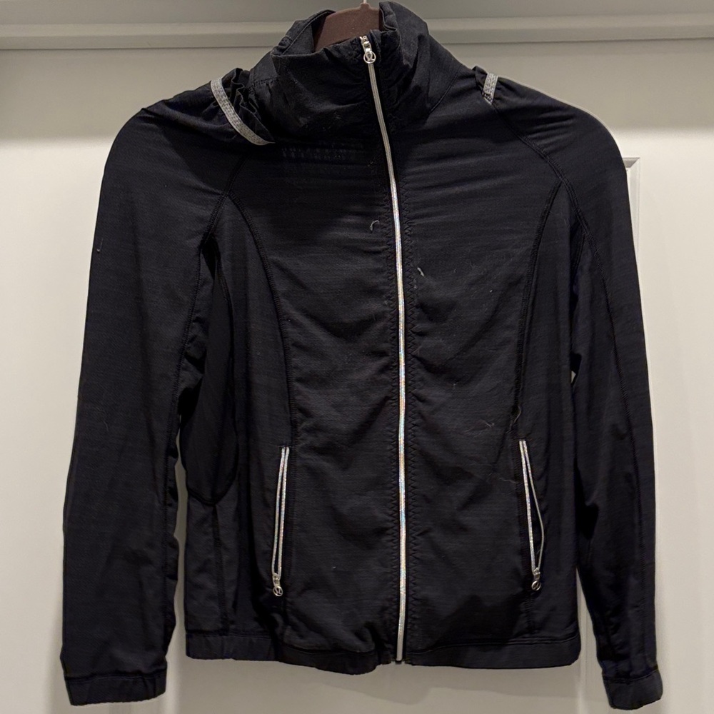 lululemon athletica Midnight Black Windbreaker